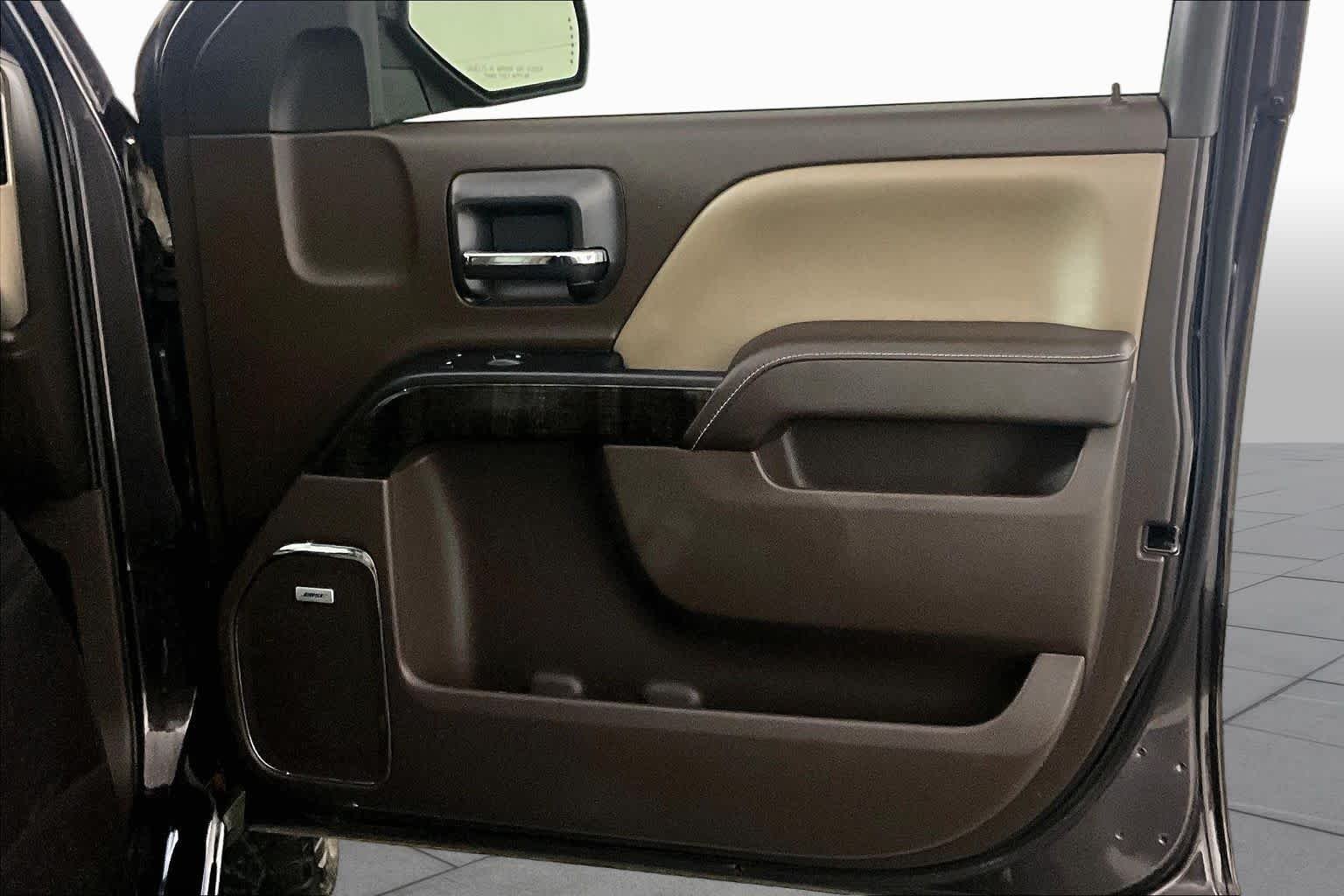 Used 2015 IRIDIUM METALLIC GMC Denali image 21