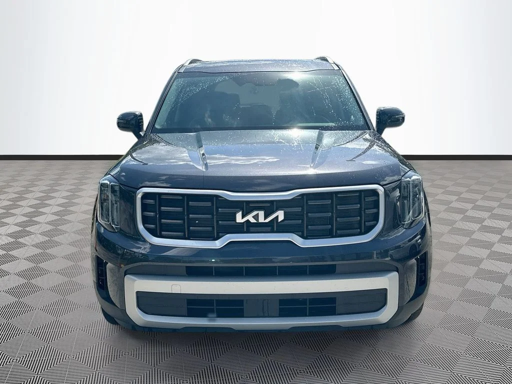 Used 2025 Gray Kia S image 2