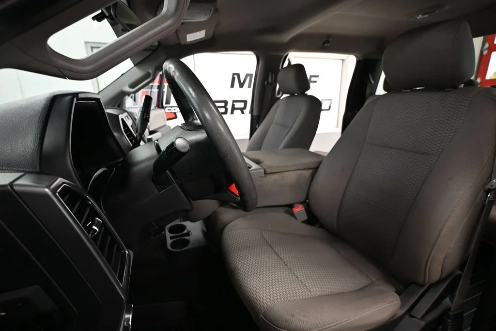 Used 2018 Black Ford XLT image 17