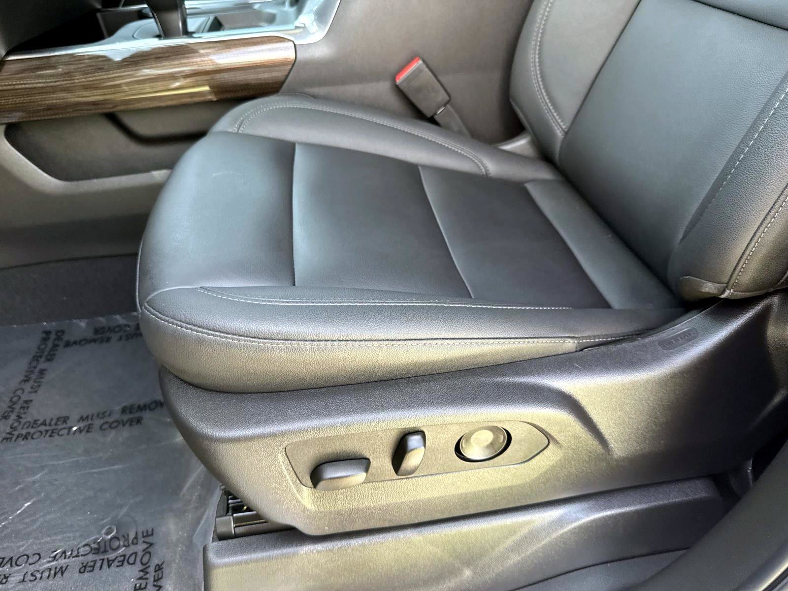 Used 2026 Summit White Chevrolet LT Trail Boss image 22