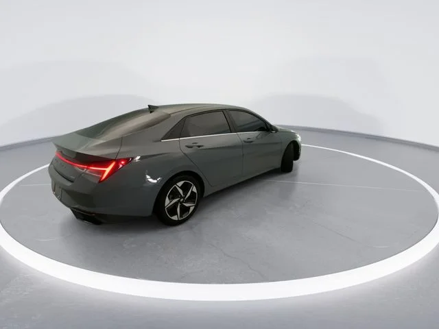Used 2023 Gray Hyundai Limited image 6