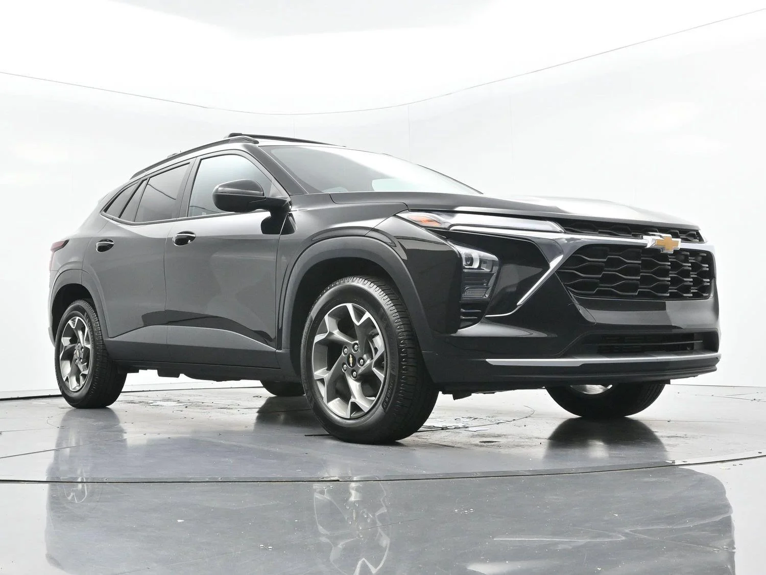 Used 2024 Mosaic Black Metallic Chevrolet LT image 43
