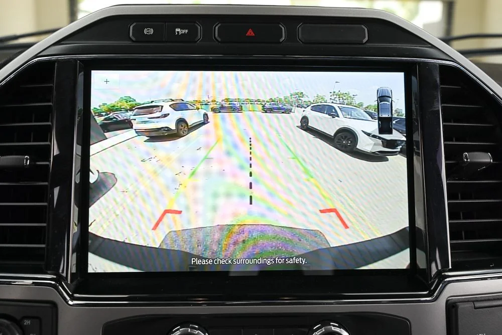 Used 2022 Black Ford Lariat image 19