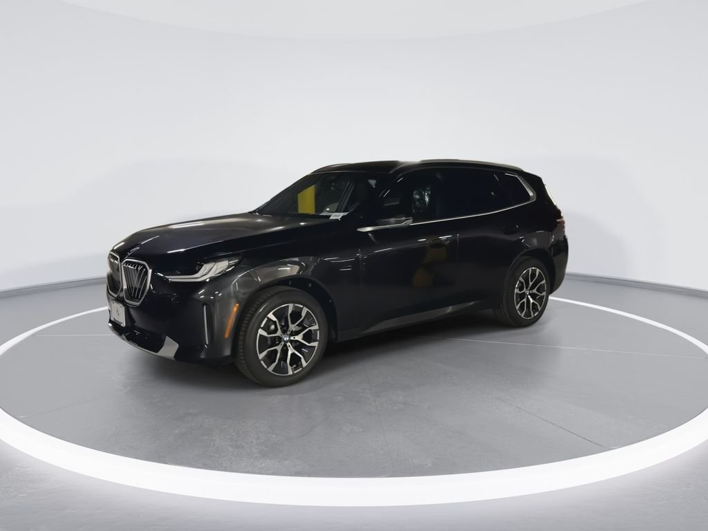 New 2026 Dark Graphite BMW 30 xDrive image 4