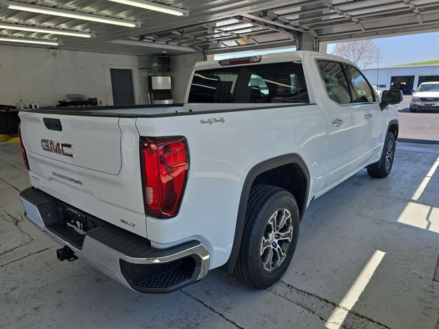 Used 2025 White GMC SLT image 12