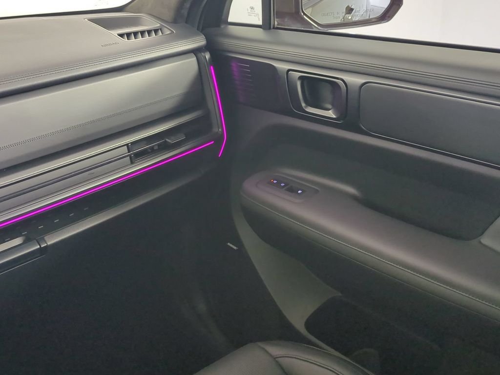 Used 2025 Green Hyundai Calligraphy image 21