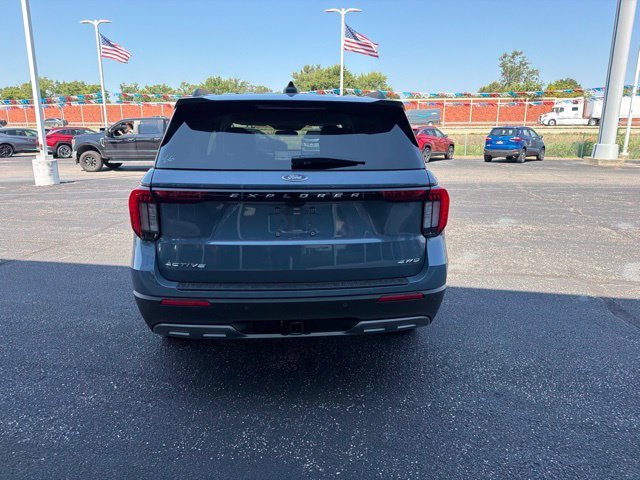 New 2026 Vapor Blue Metallic Ford Active image 24