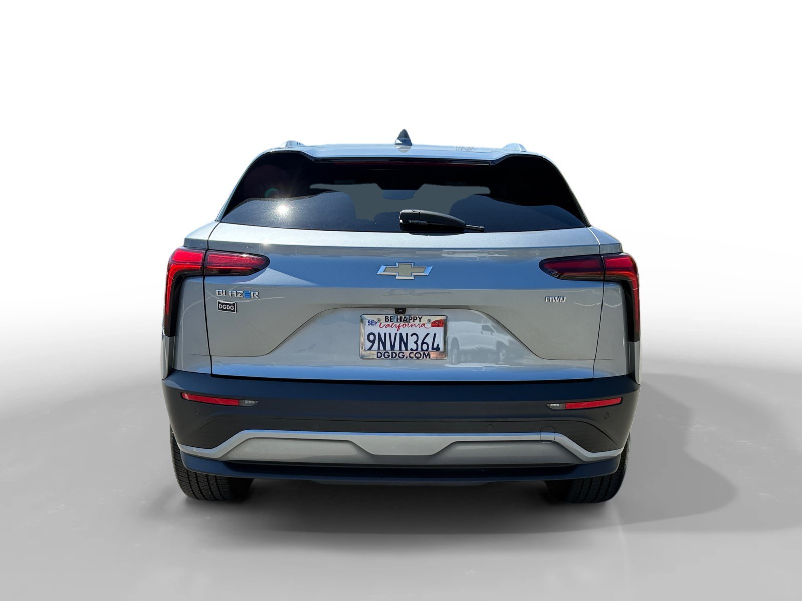 Used 2024 Sterling Gray Metallic Chevrolet LT image 4