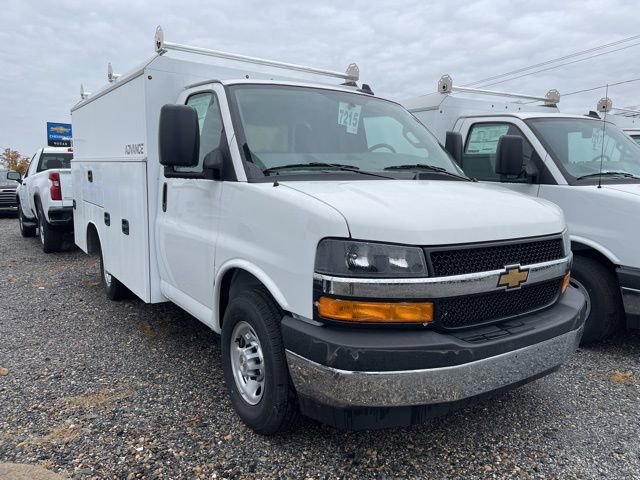 2025 Chevrolet Express 3500 139" WB's photo