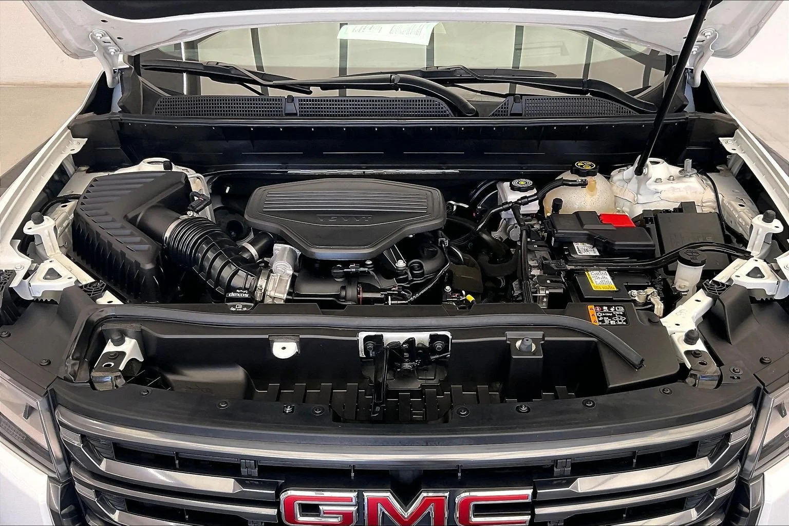 Used 2023 Summit White GMC AT4 image 9