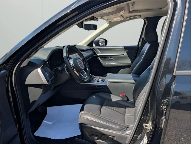 Used 2024 Black Mazda Preferred image 9