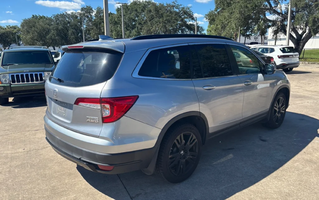 Used 2022  Honda Special Edition image 2