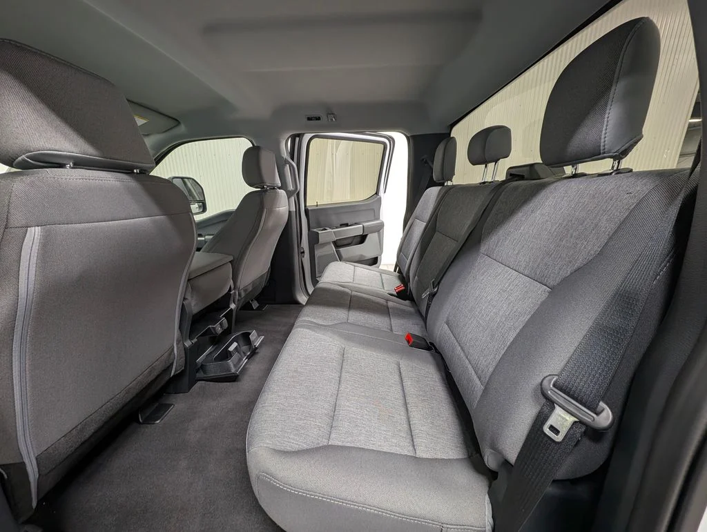 New 2026 Oxford White Ford F-250® XL image 18