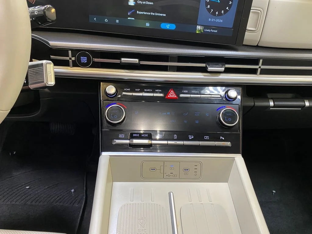 Used 2026 Blue Hyundai SEL image 47