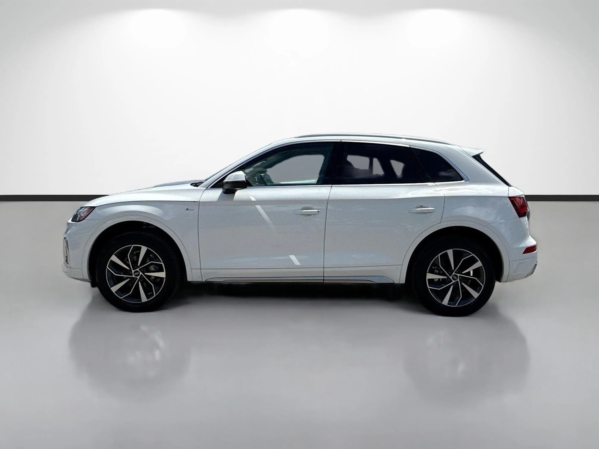 Used 2023 Ibis White Audi S line Premium image 6