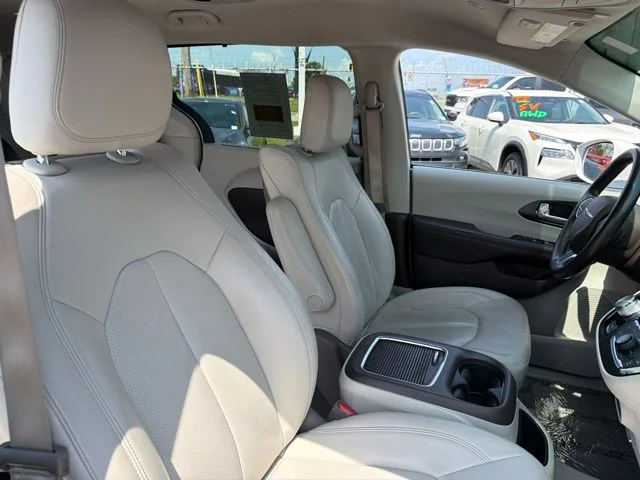 Used 2020 White Chrysler Touring L Plus image 15