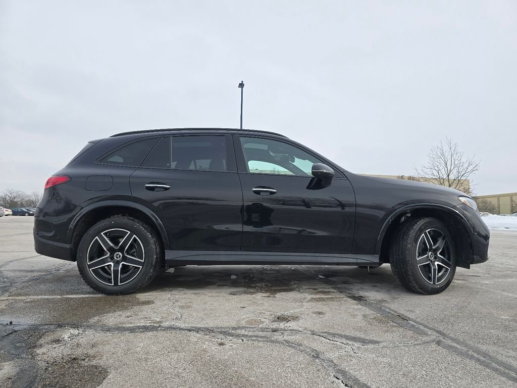 New 2026 Black Mercedes-Benz GLC 300 image 18