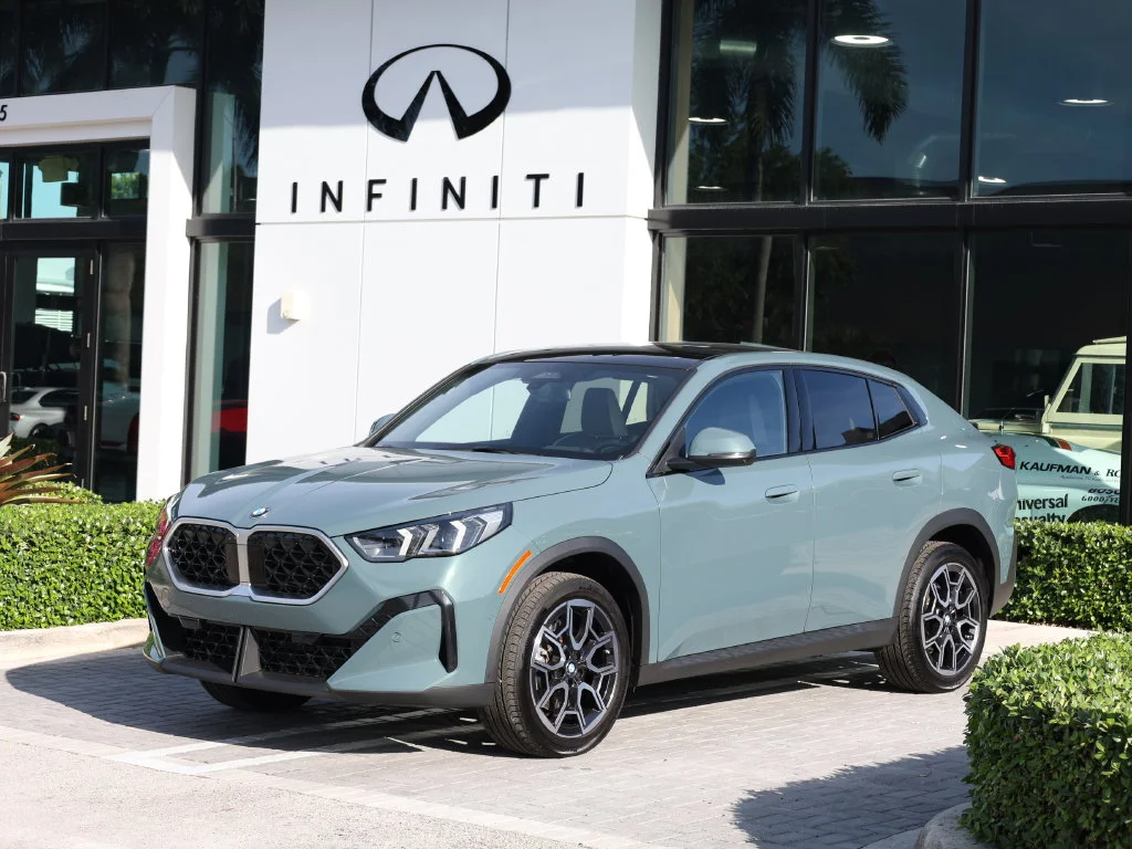 2025 BMW X2 28i