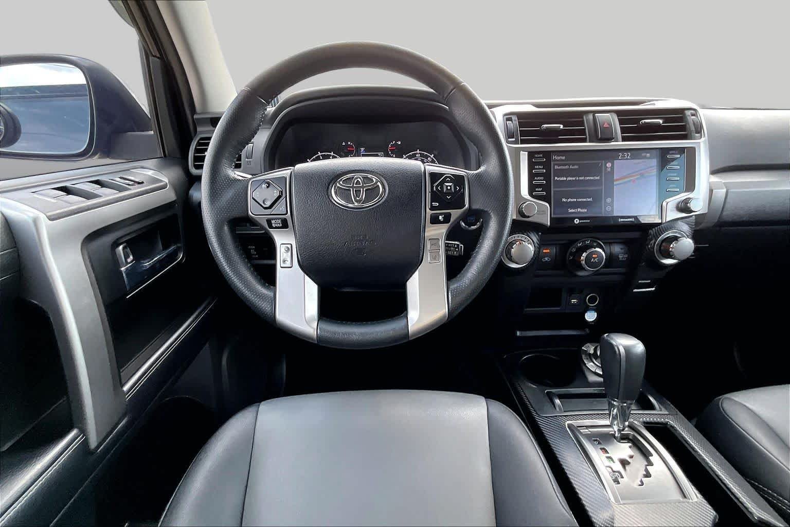 Used 2020 Midnight Black Metallic Toyota SR5 Premium image 6