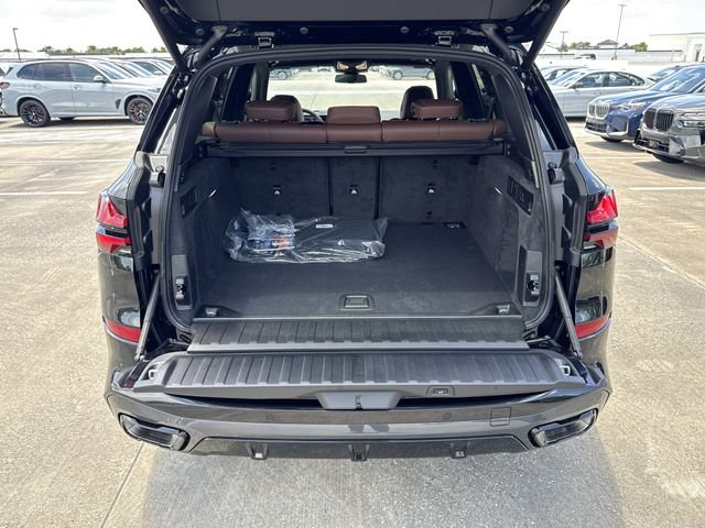 New 2026 Black Sapphire Metallic BMW xDrive40i image 12