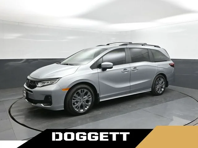 2026 Honda Odyssey Touring's photo