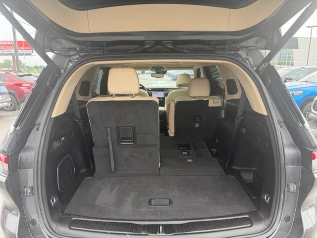 Used 2022 Gray Jeep Limited image 24