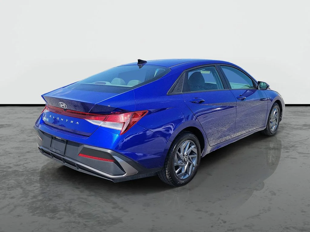 Used 2024 Hyundai Elantra SEL with VIN KMHLM4DG1RU747091 for sale in Live Oak, FL
