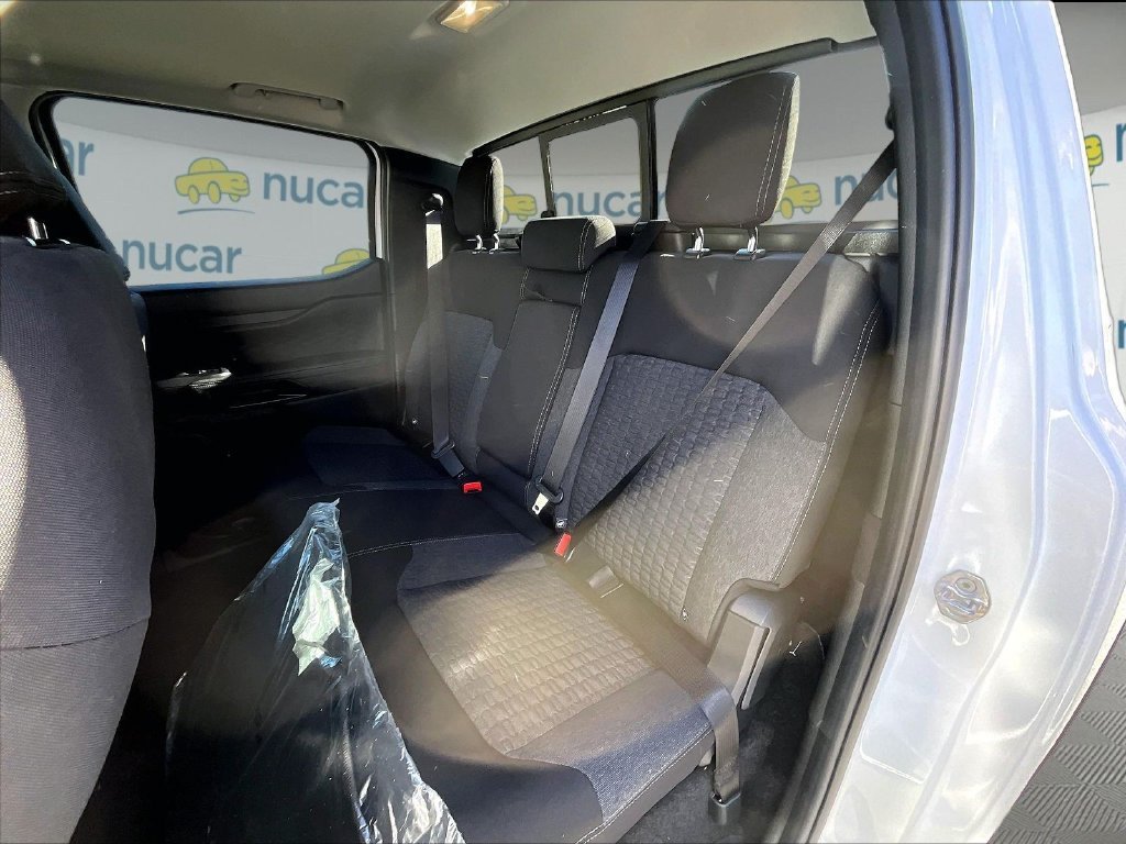 New 2026 Oxford White Ford XLT image 11