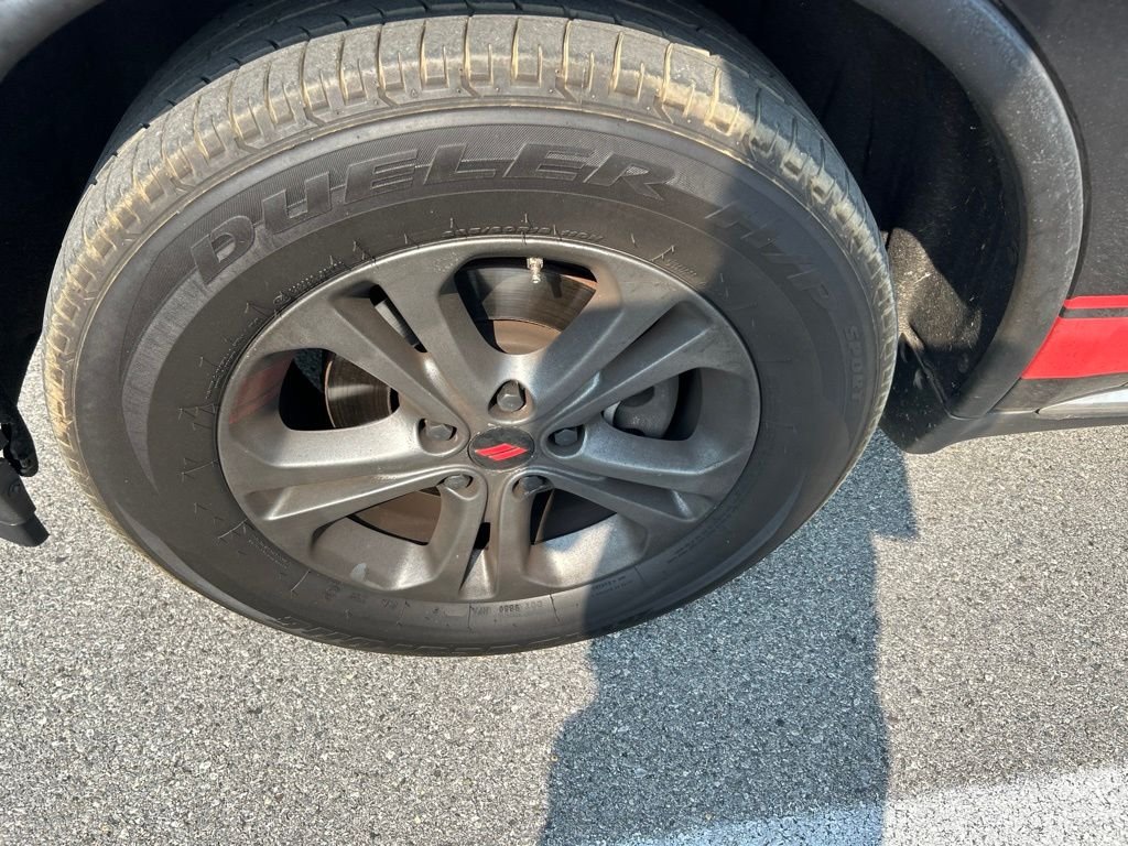 Used 2013 Black Dodge SXT image 9