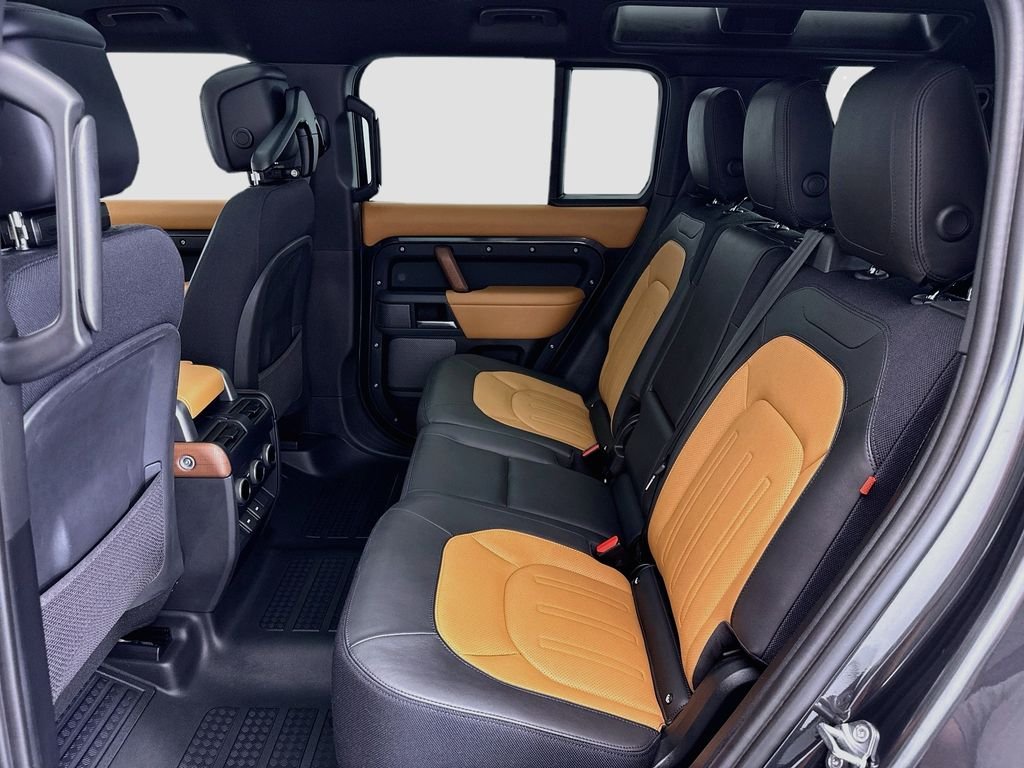 Used 2023 Santorini Black Metallic Land Rover X image 20