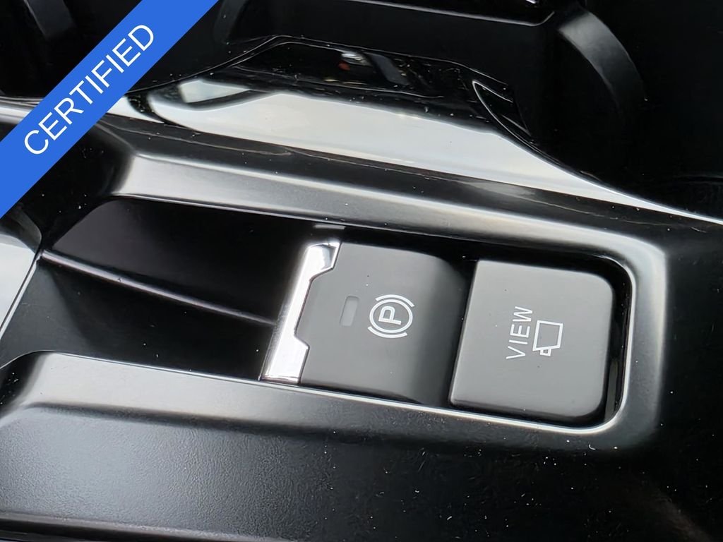 Used 2026 Silver Subaru Touring image 32