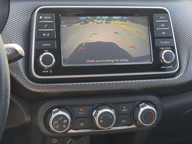 Used 2019 White Nissan S image 25