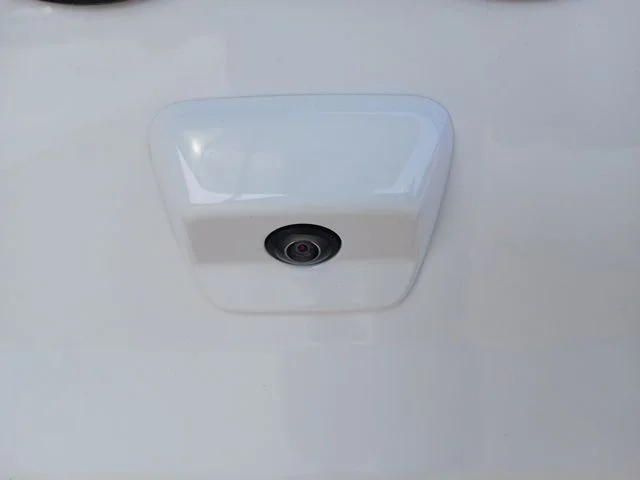 New 2026 Bright White Clear-Coat Exterior Paint Jeep Sport image 5