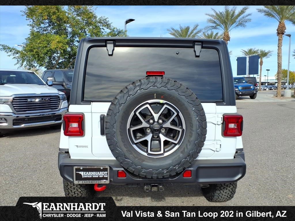 New 2026 Bright White Clear-Coat Exterior Paint Jeep Rubicon image 5