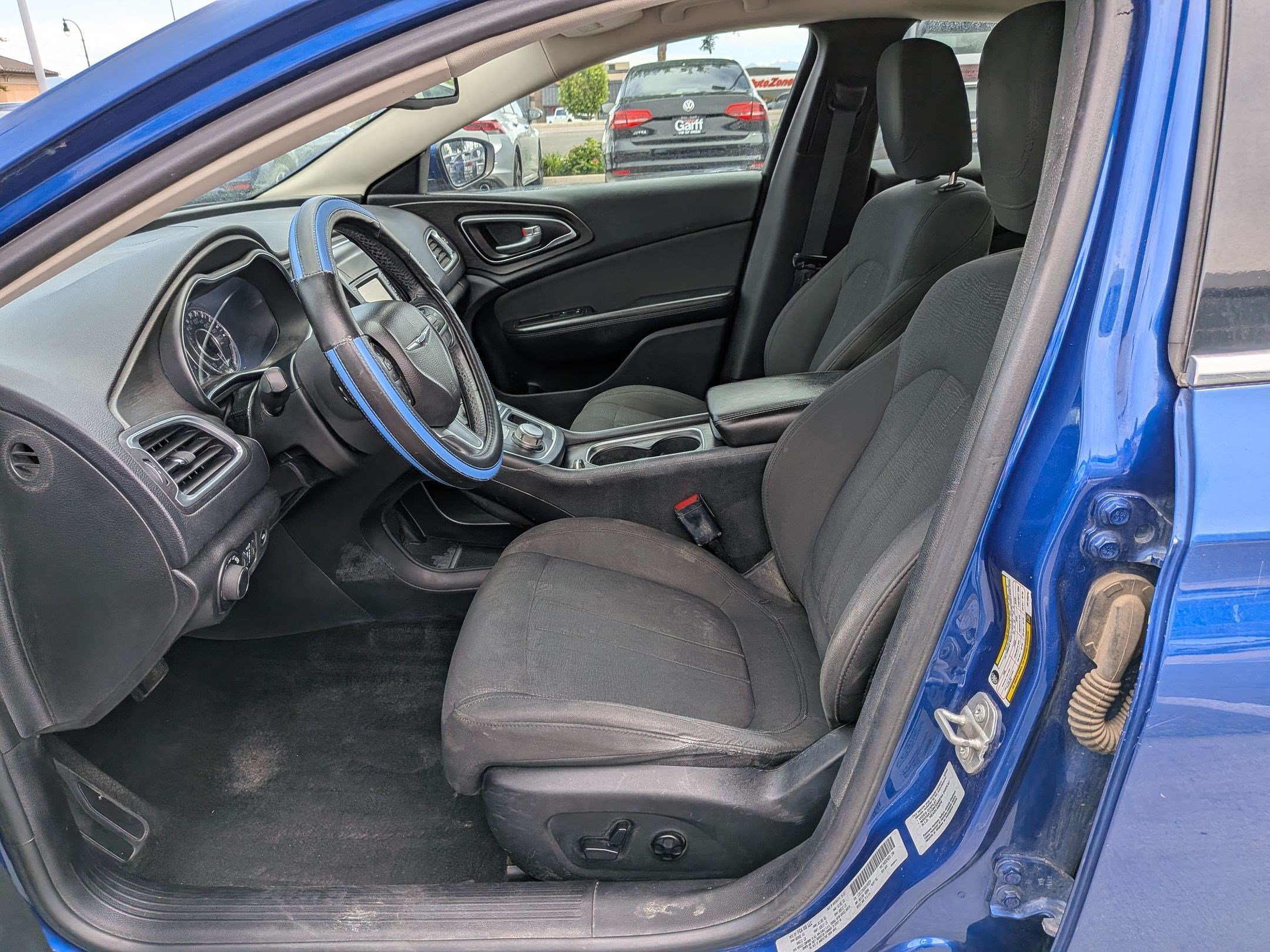 Used 2016 Vivid Blue Pearlcoat Chrysler Limited image 24