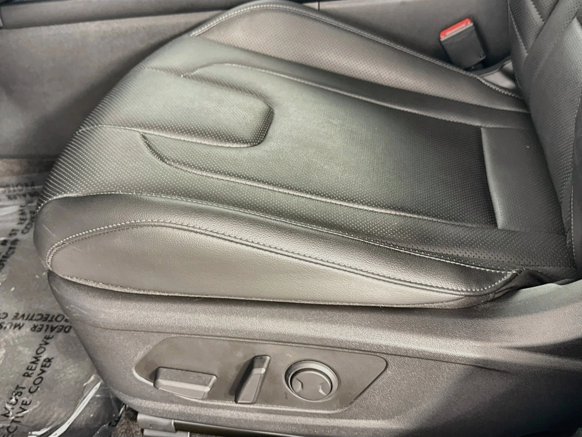 Used 2025  Hyundai Limited image 22