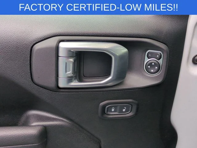 Used 2023 White Jeep Rubicon 4xe image 13