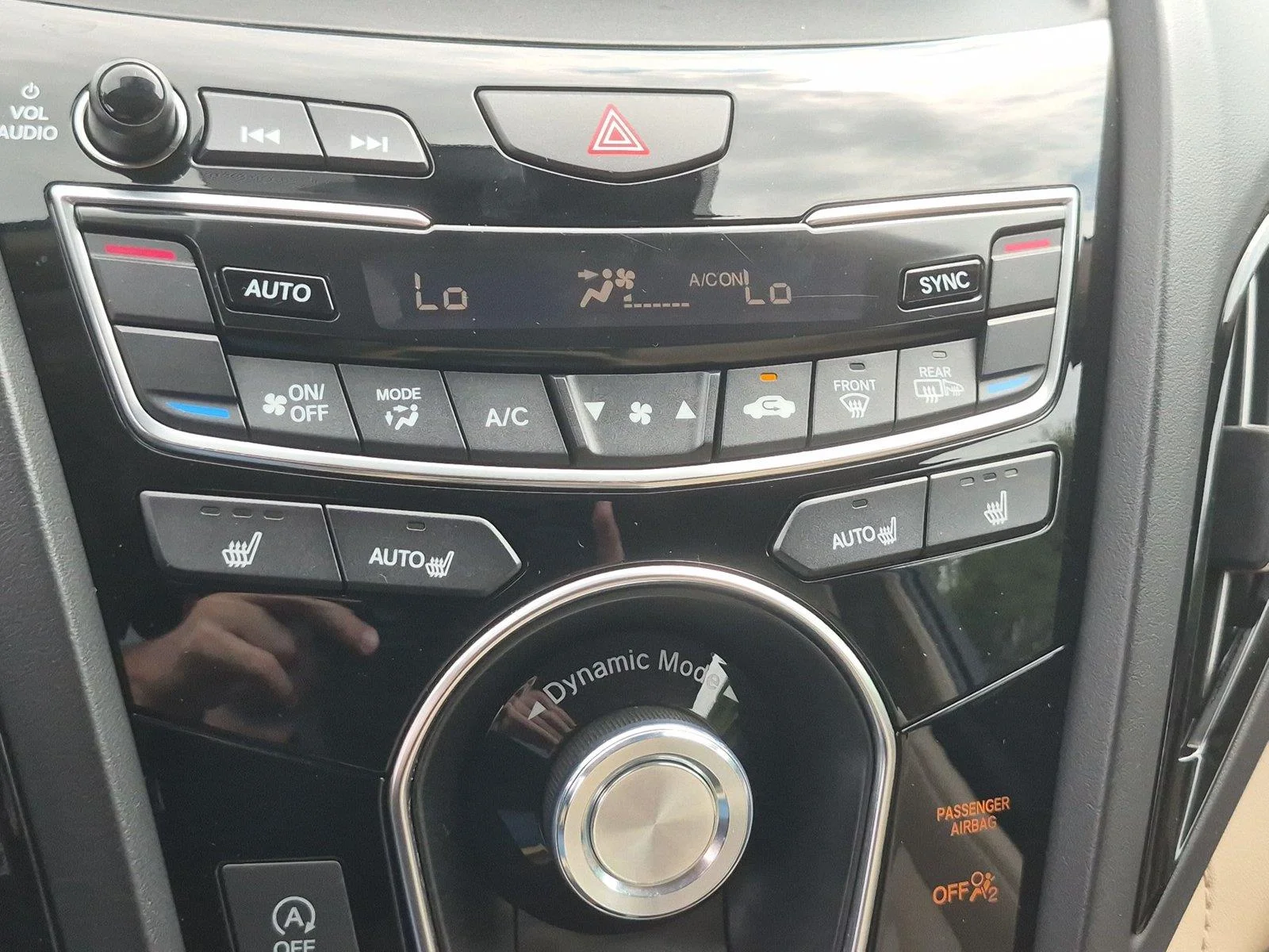 Used 2021 Performance Red Pearl Acura BASE image 27