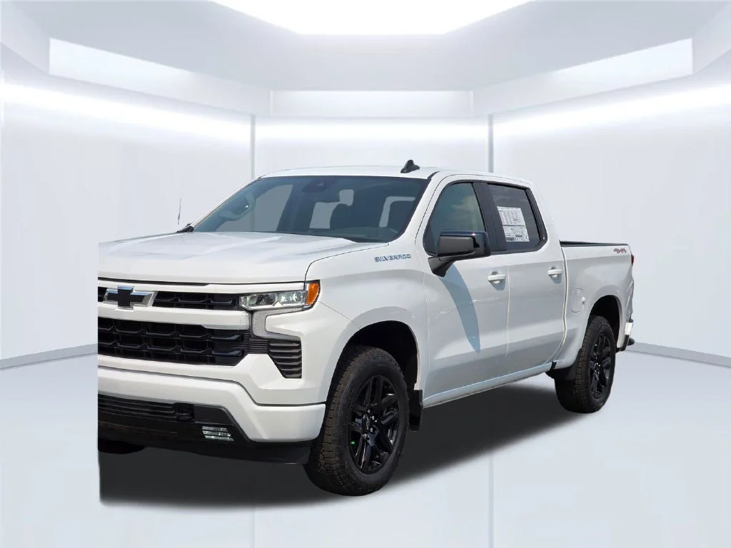 New 2026 White Chevrolet RST image 43