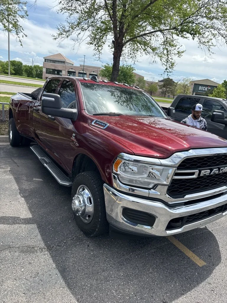 Used 2024 RAM Ram 3500 Pickup Tradesman with VIN 3C63RRGL1RG283841 for sale in Kansas City