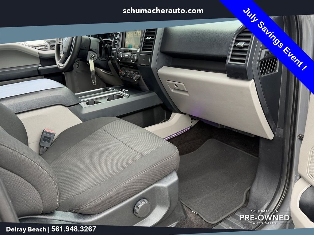 Used 2018  Ford XL image 19