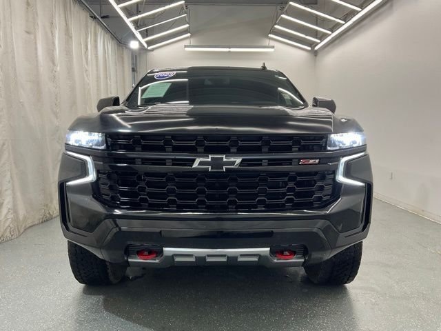 Used 2023 Black Chevrolet Z71 image 3