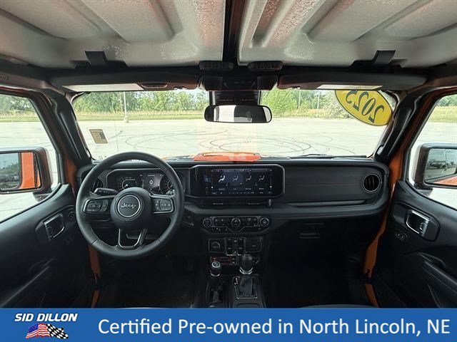 Used 2025 Joose Jeep Rubicon image 19