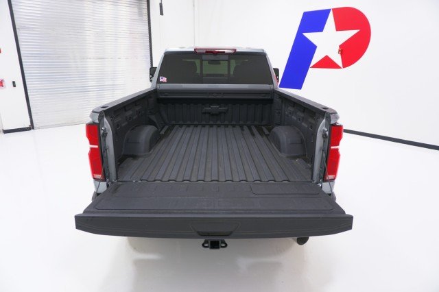 Used 2026 Sterling Gray Metallic Chevrolet LT image 8