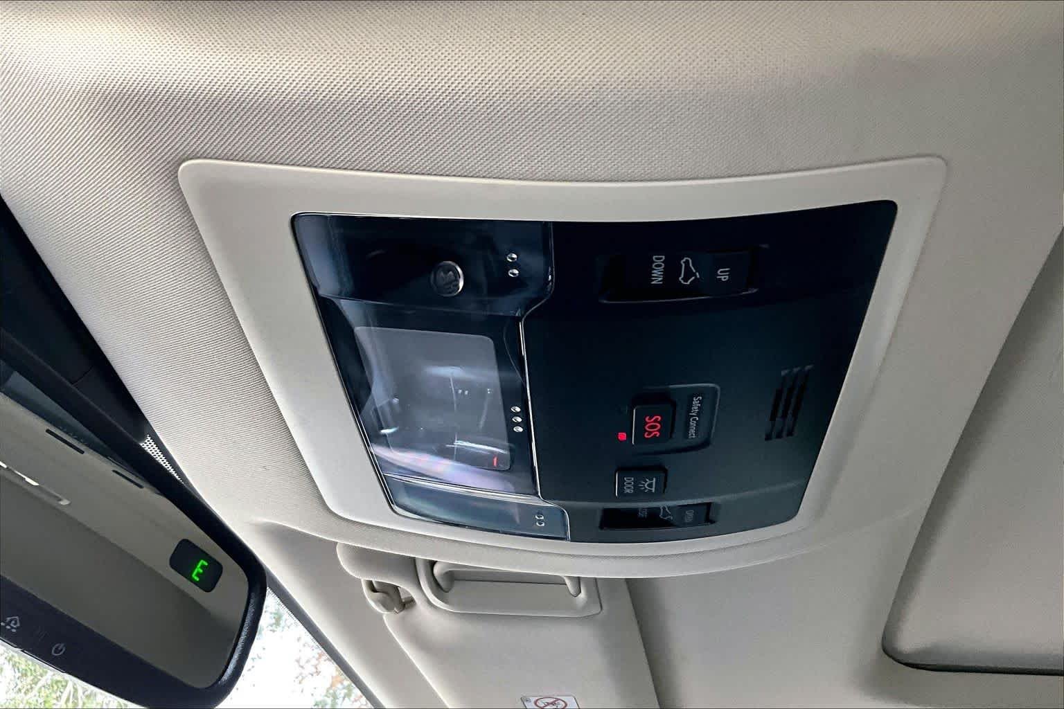 Used 2020 Matador Red Mica Lexus  image 32