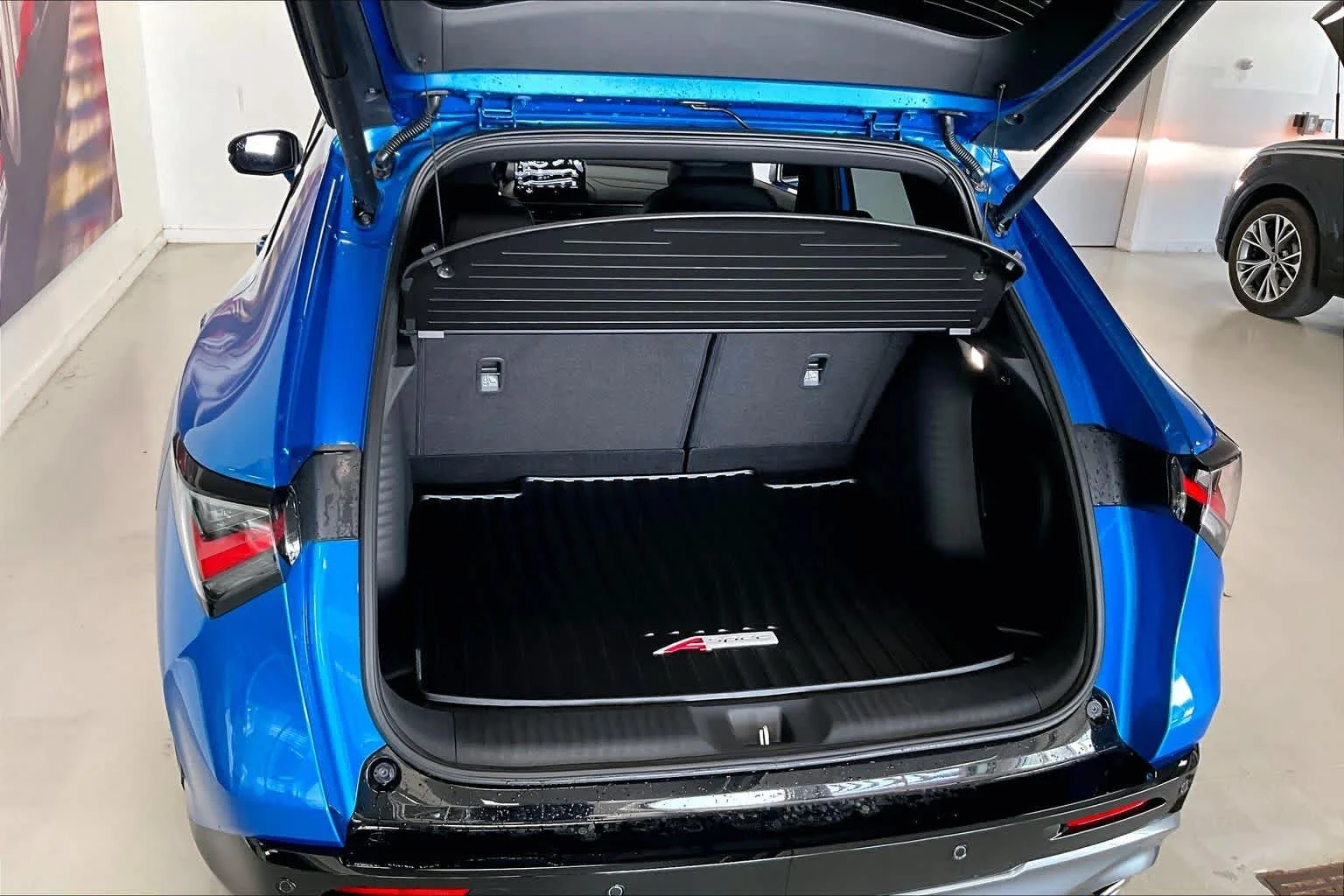 New 2026 Double Apex Blue Pearl II Acura w/A-Spec Advance Package image 18