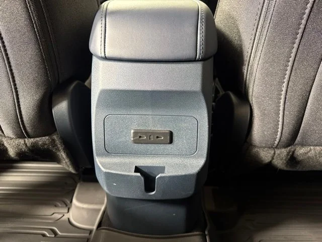 Used 2025 Gray Ford XL image 13