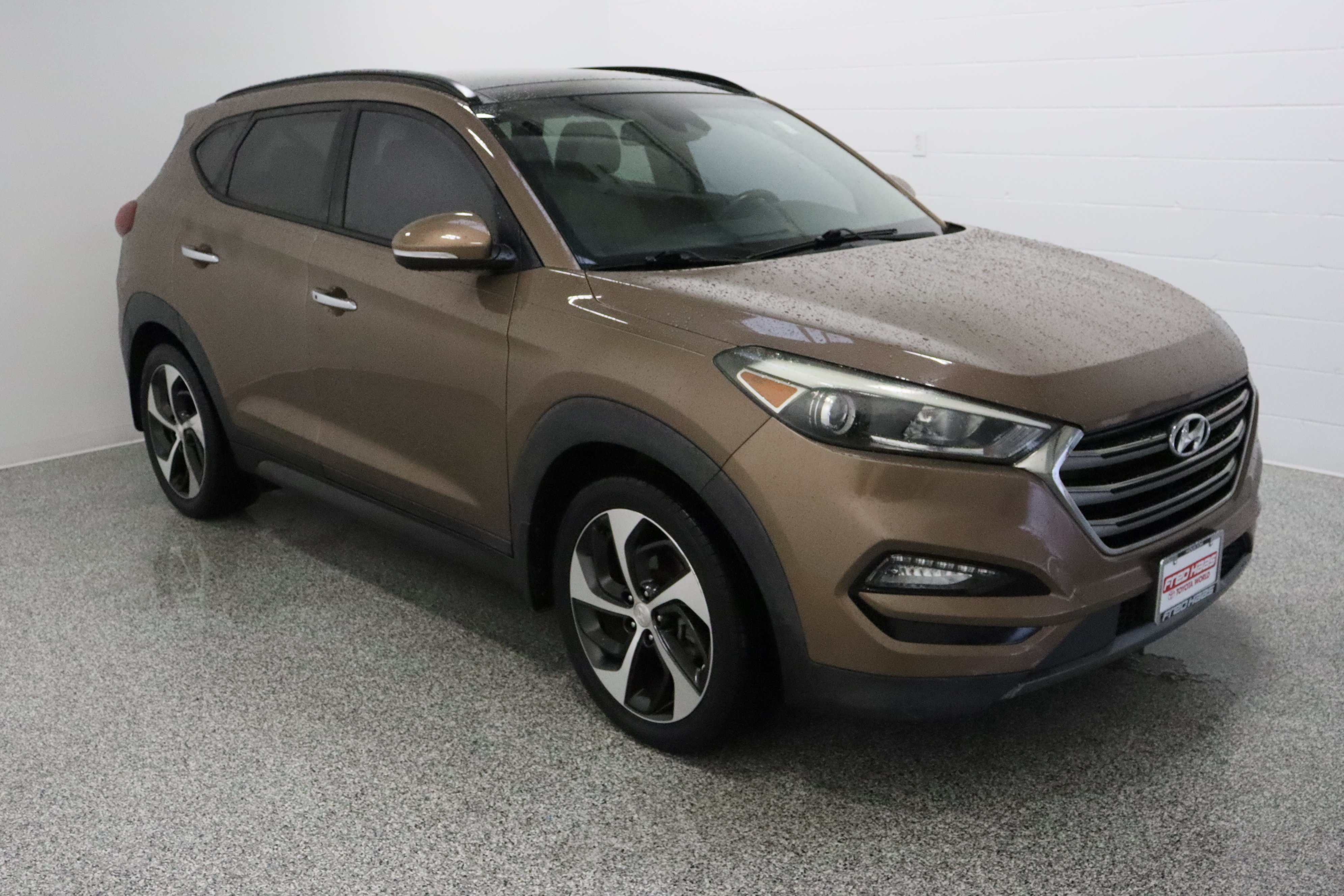 Used 2016 Mojave Sand Hyundai Limited 1.6T image 4