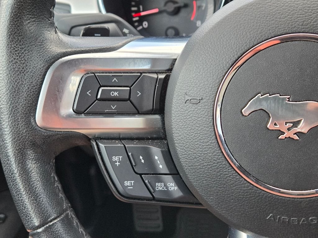 Used 2015 Red Ford GT Premium image 20