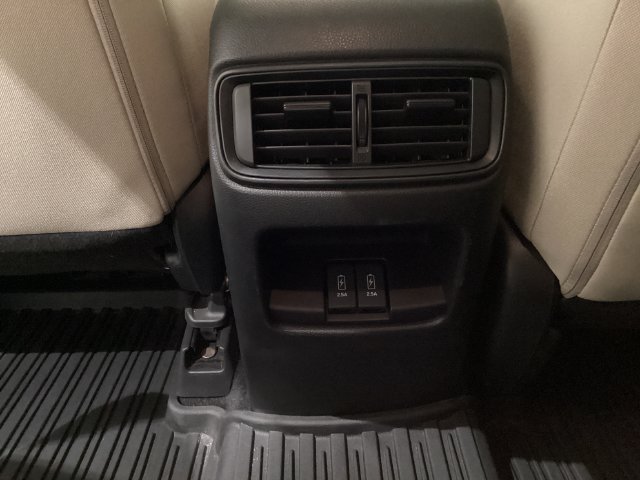 Used 2019  Honda EX image 19